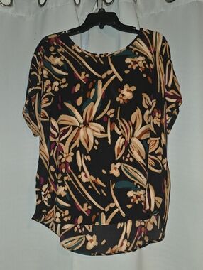 +Maurices Black Floral Short-Sleeve Blouse with Tan & Teal Accents